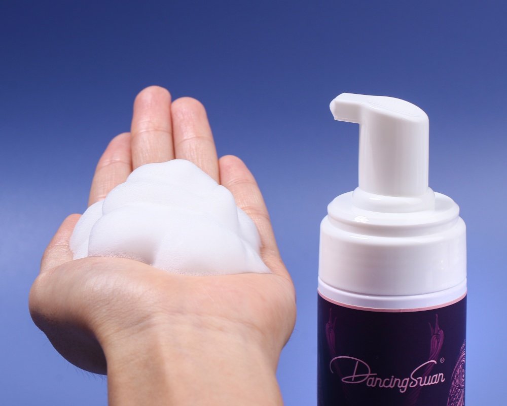 About Our Lash Shampoo